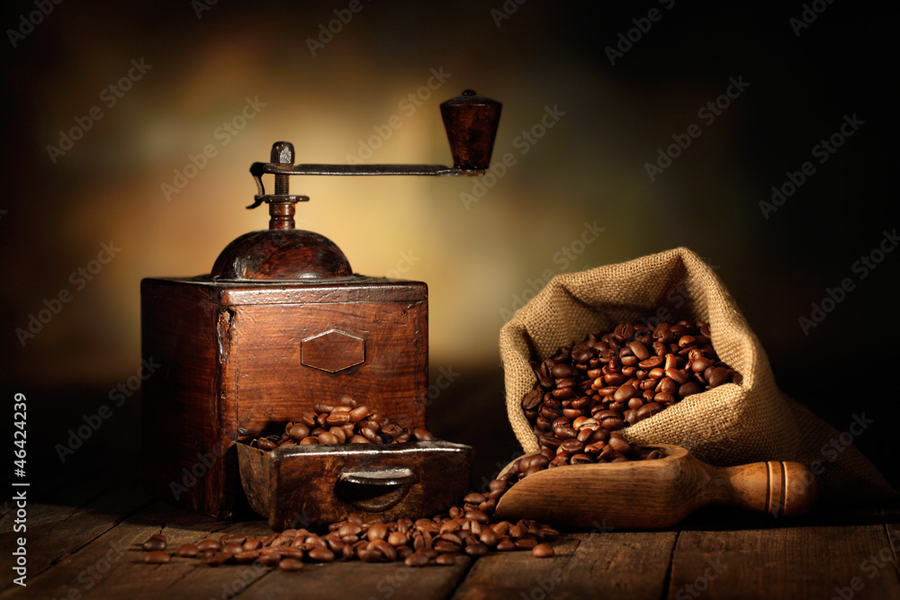 Fototapeta antico macinino da caffè